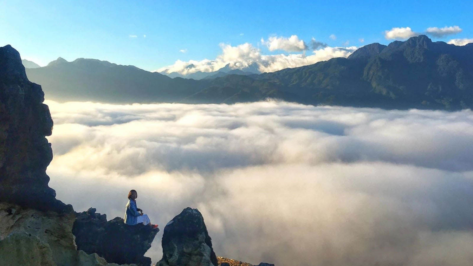 hiking in sapa